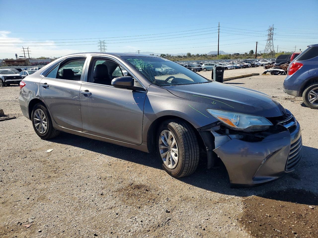 2017 TOYOTA CAMRY