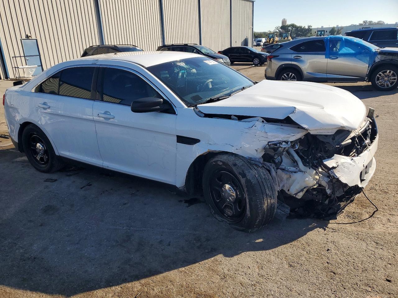 2018 FORD Taurus