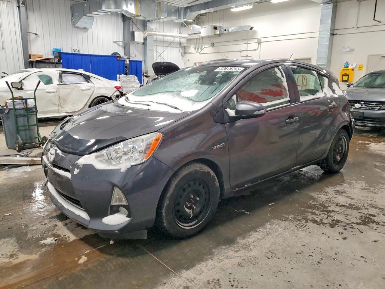 2012 TOYOTA Prius c
