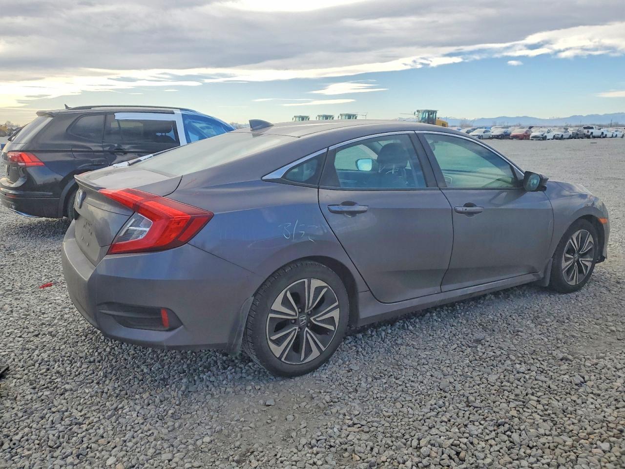 2016 HONDA CIVIC