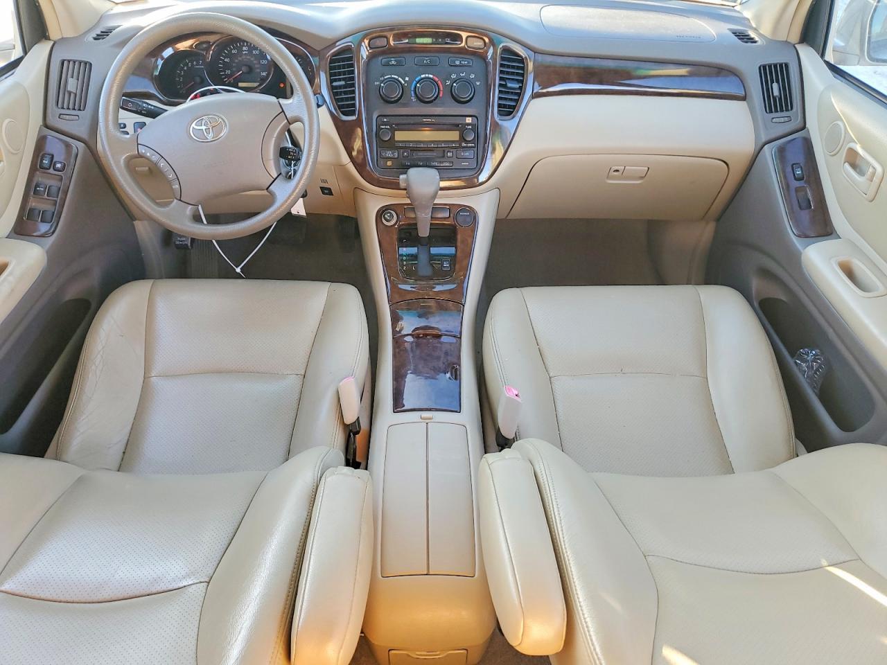 2006 TOYOTA HIGHLANDER