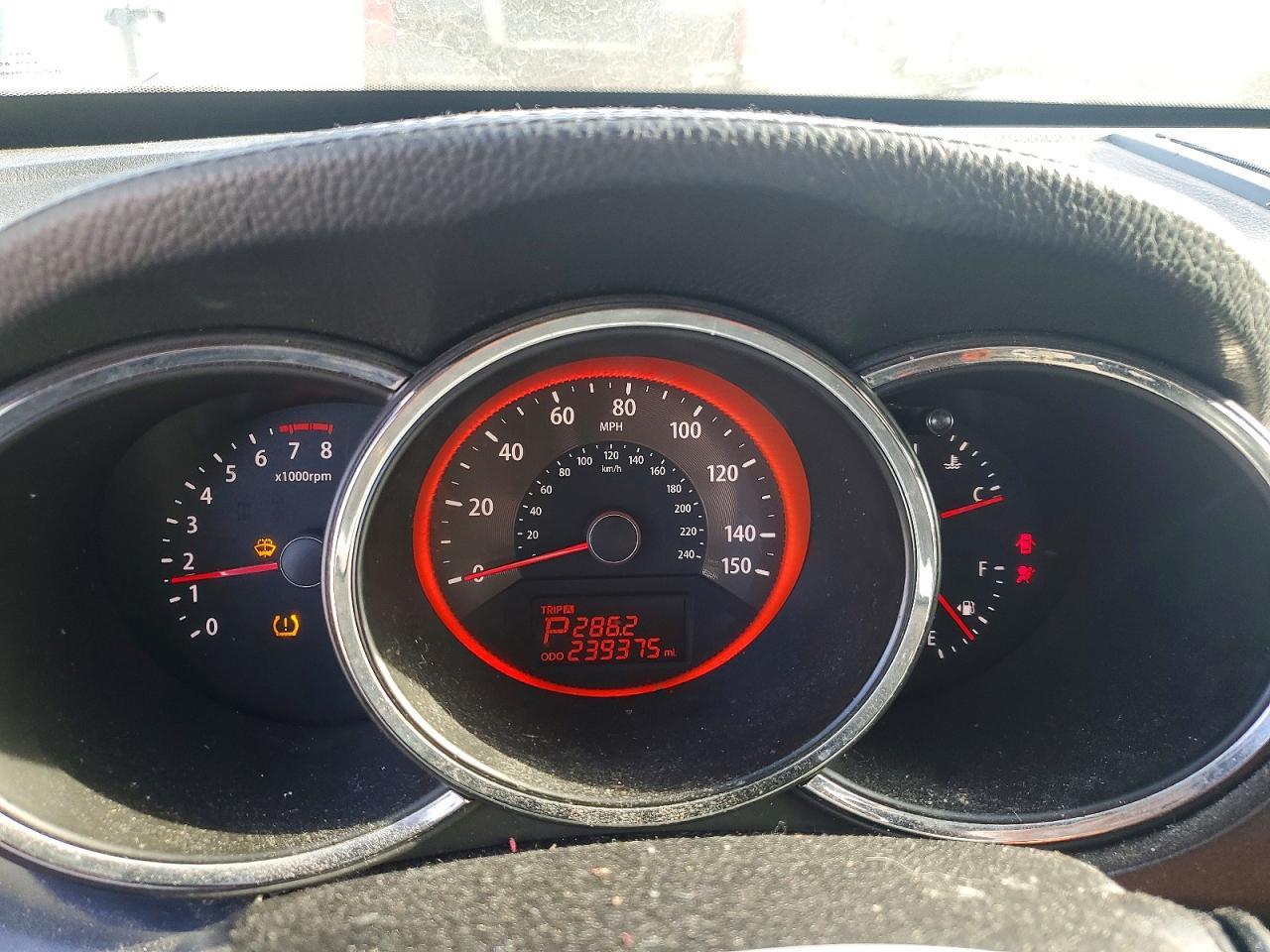 2011 KIA SORENTO