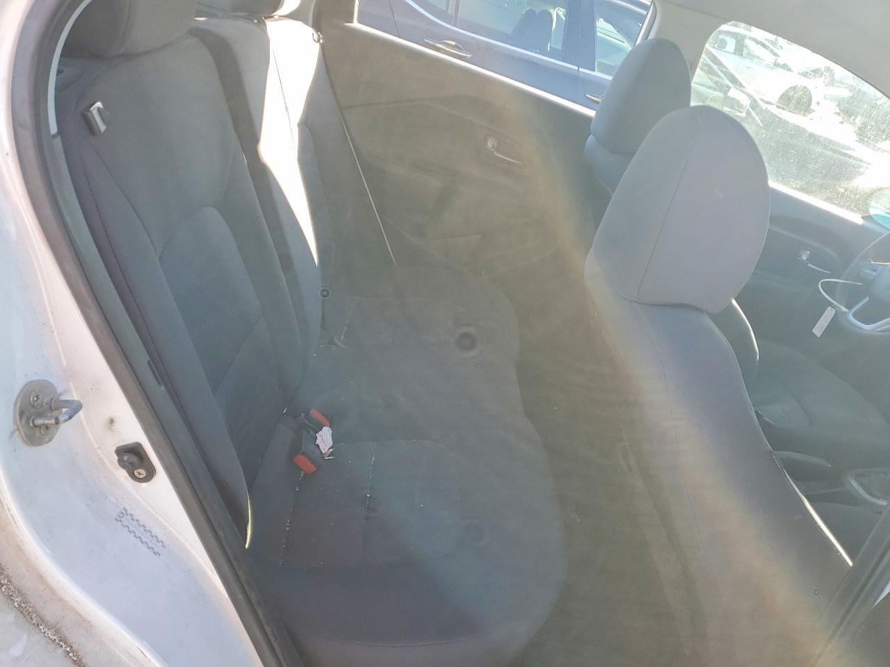 2013 KIA RIO