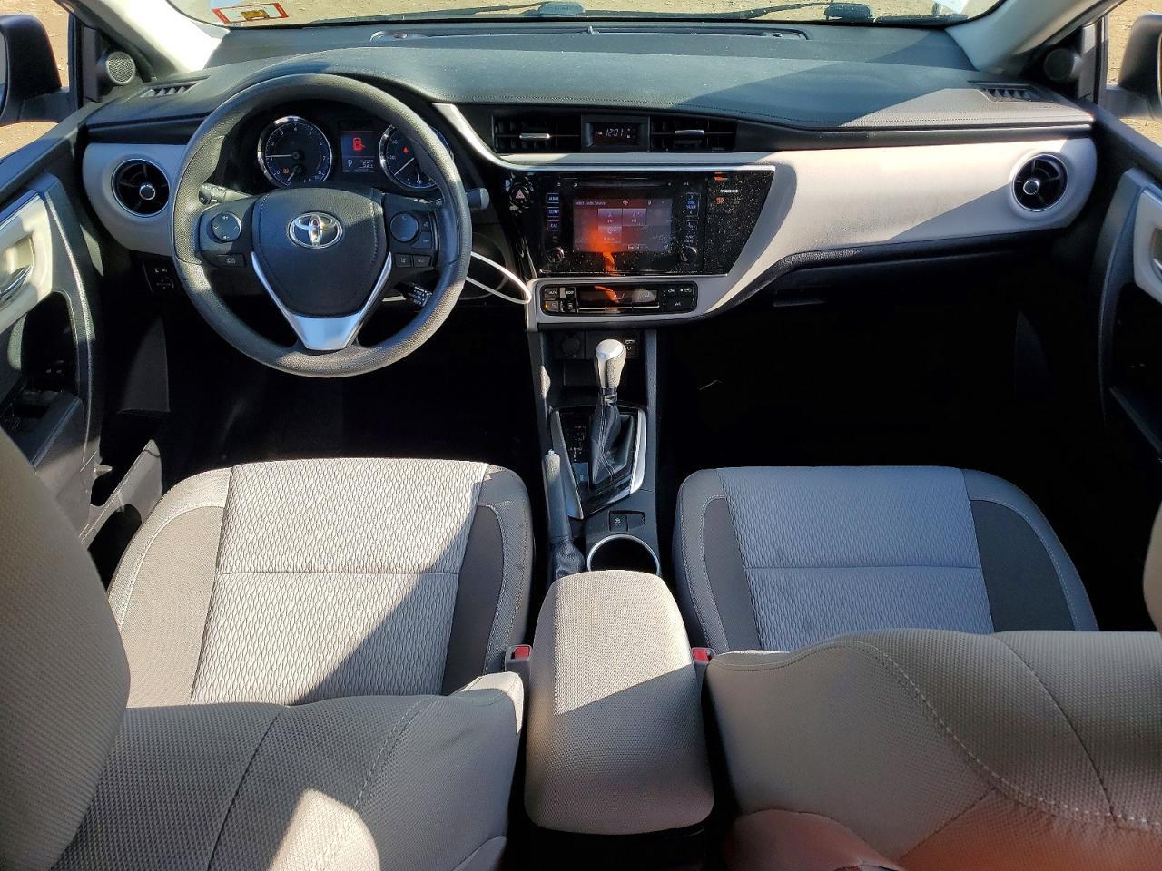 2017 TOYOTA COROLLA