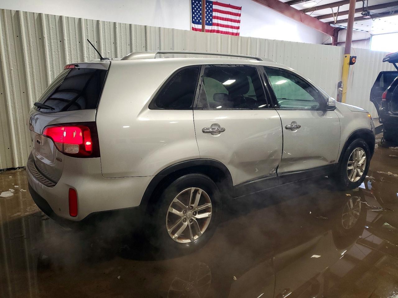 2015 KIA SORENTO