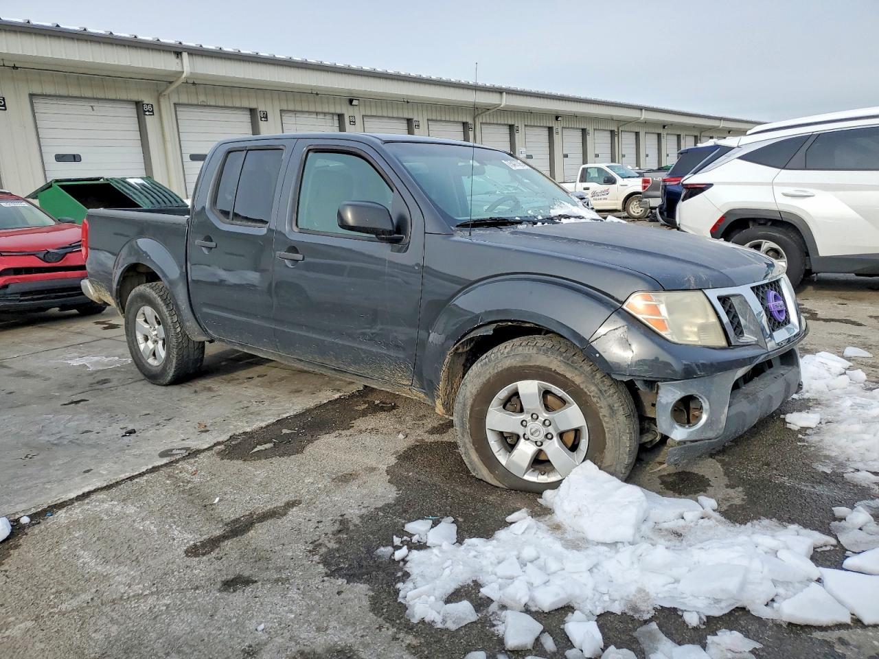 2010 NISSAN Frontier