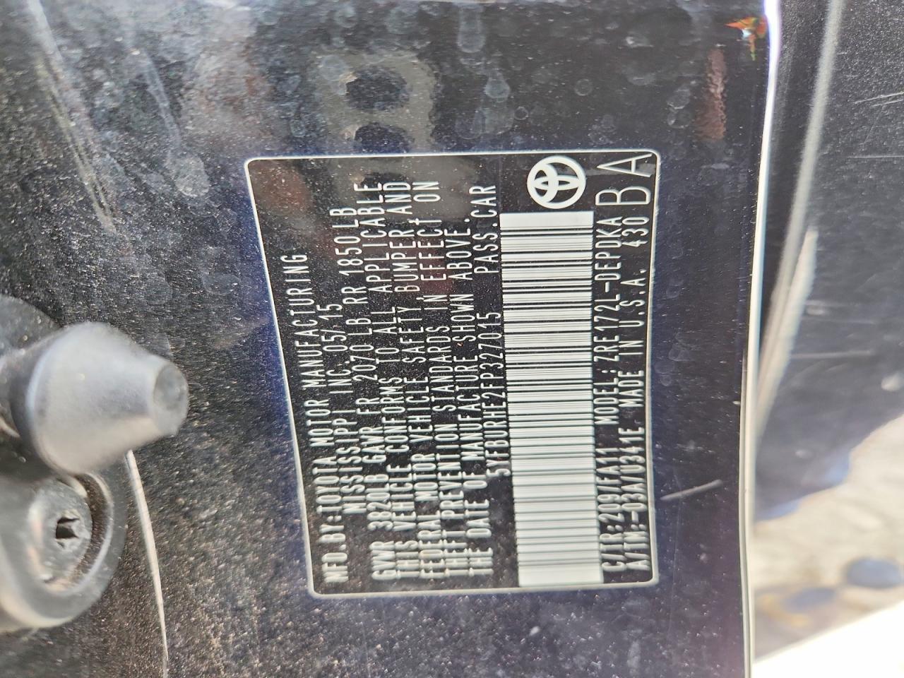 2015 TOYOTA COROLLA