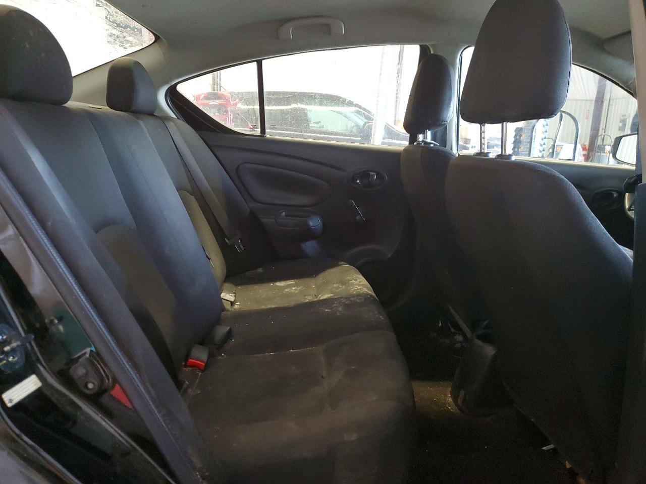 2018 NISSAN VERSA