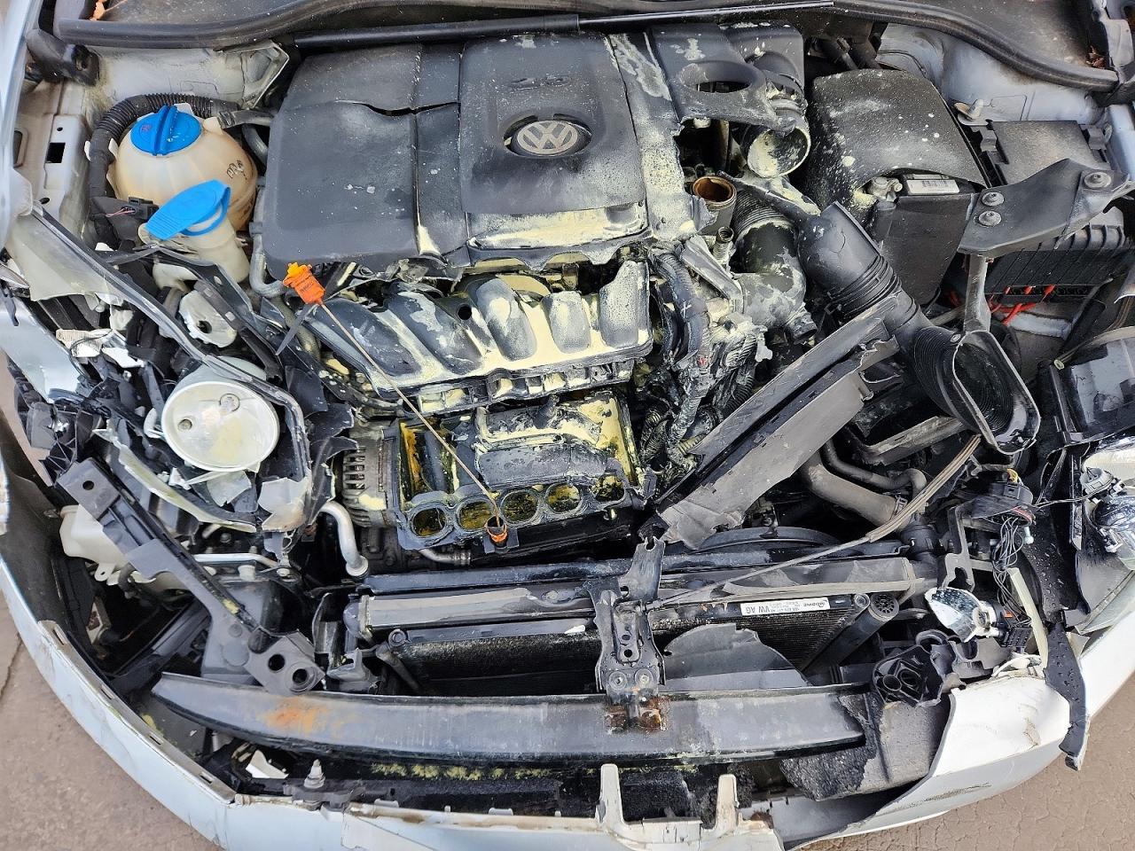 2012 VOLKSWAGEN GOLF