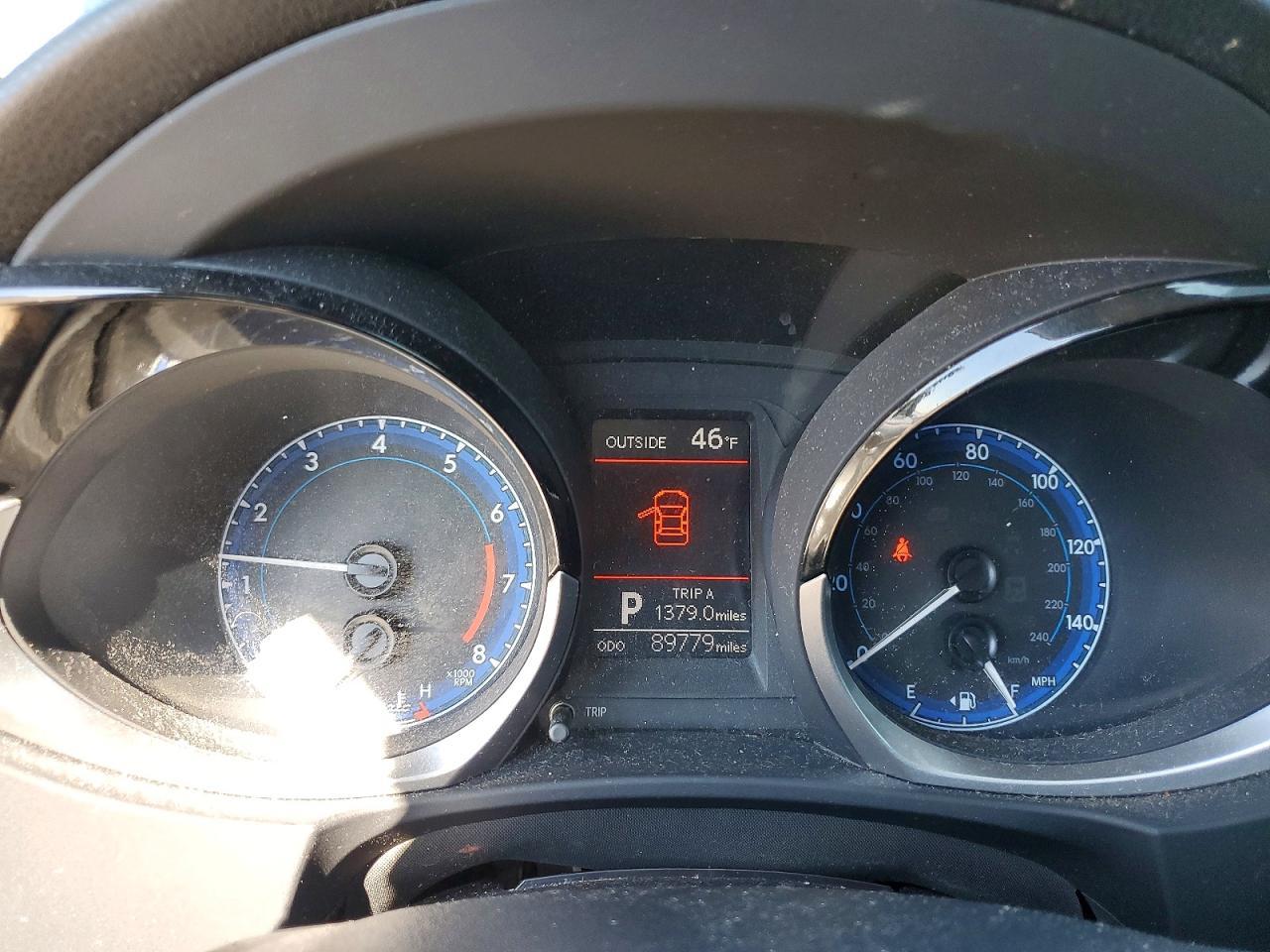 2016 TOYOTA COROLLA
