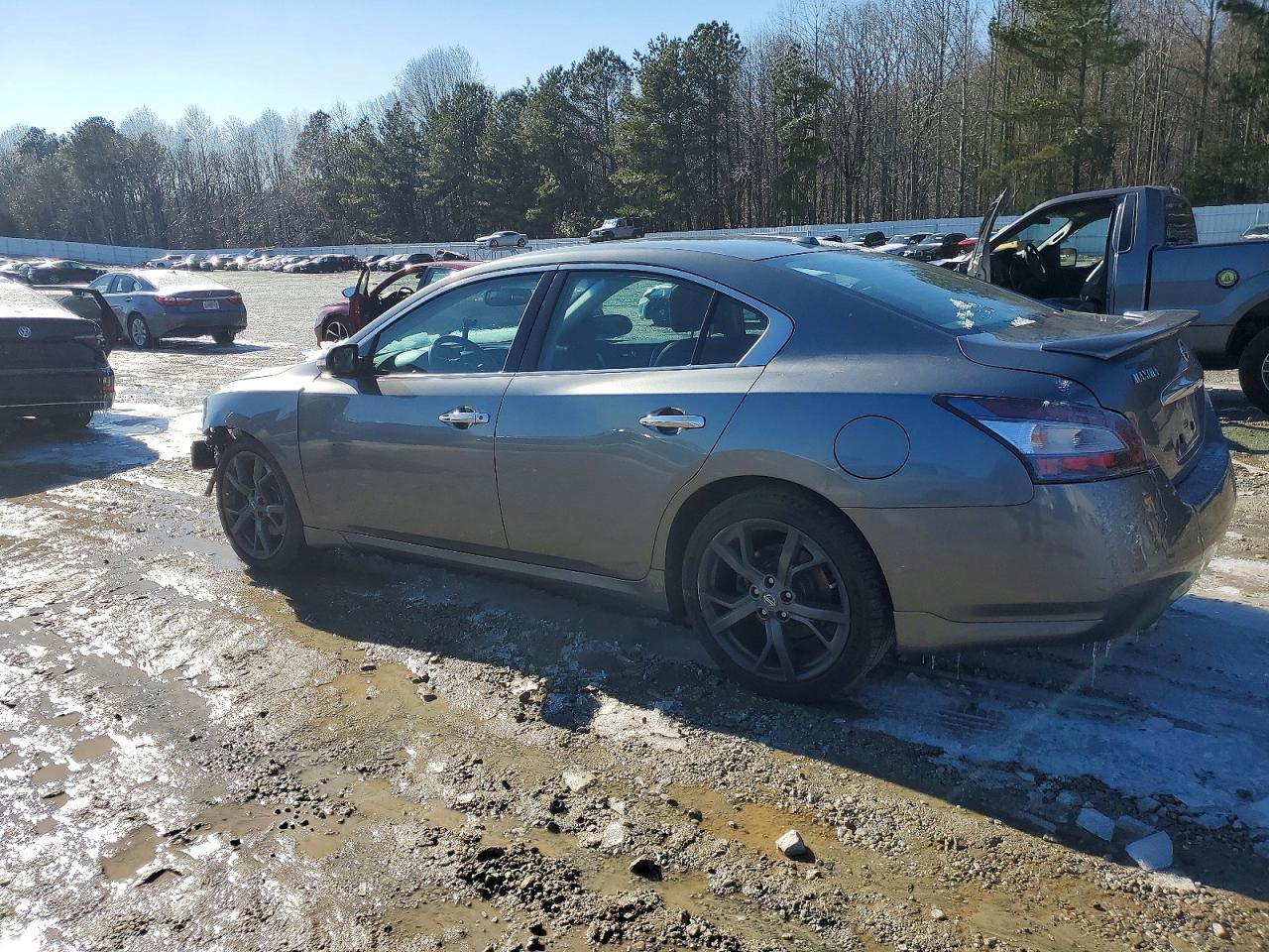 2014 NISSAN Maxima