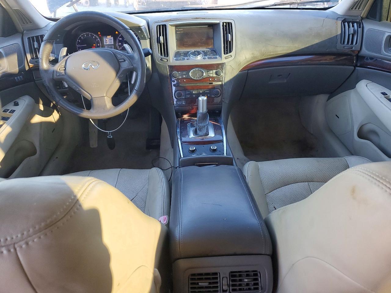 2012 INFINITI G37