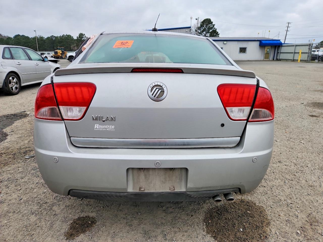 2010 MERCURY Milan