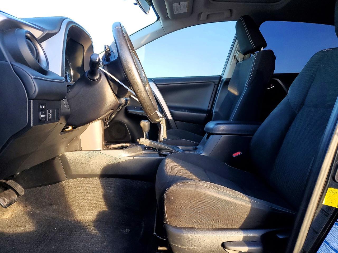 2016 TOYOTA RAV4