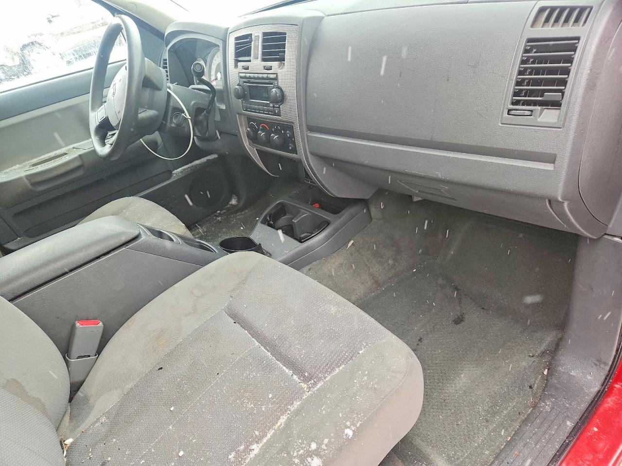 2006 DODGE Dakota