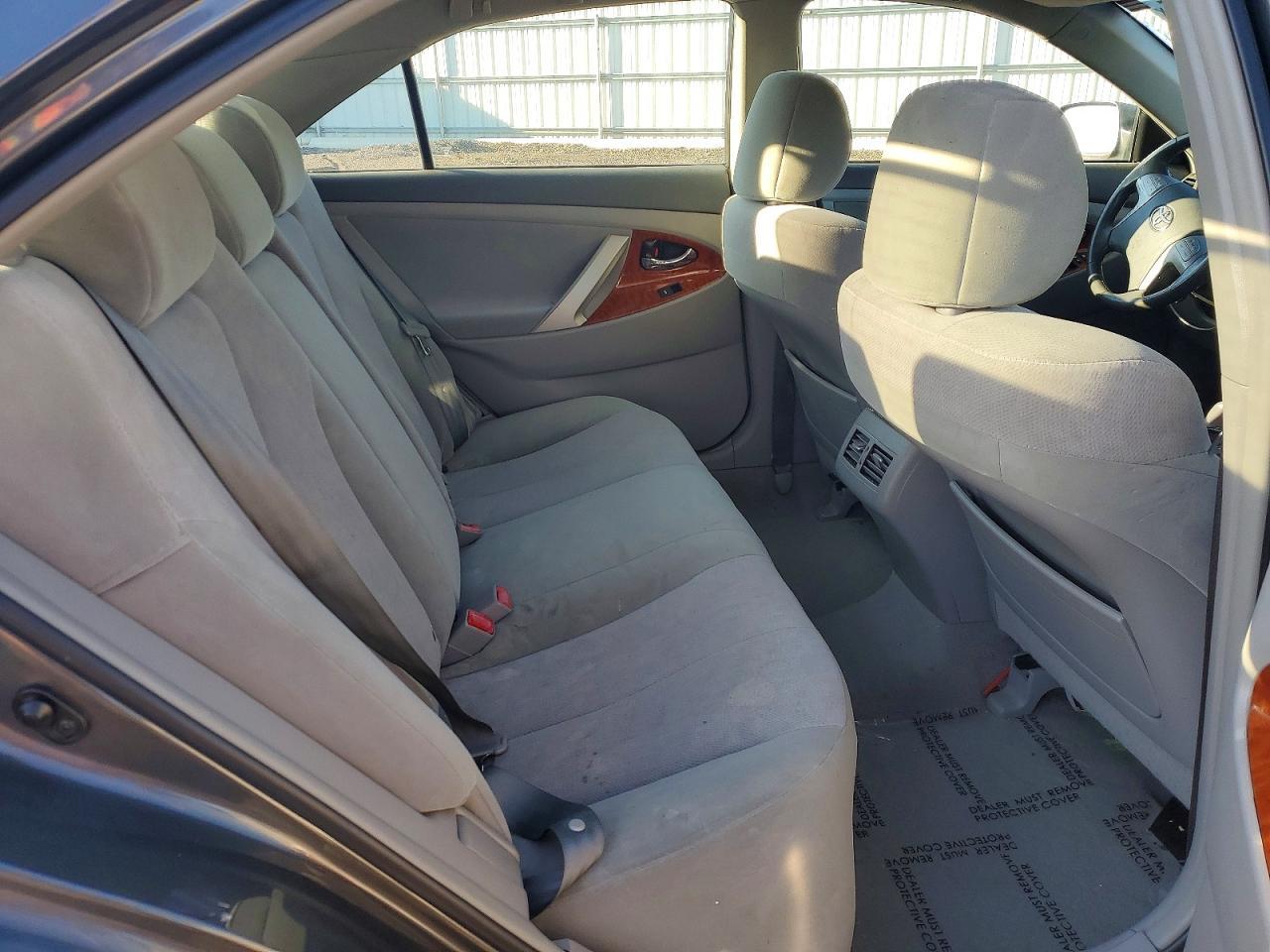 2011 TOYOTA CAMRY