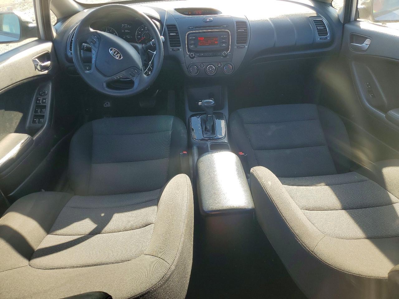 2017 KIA FORTE