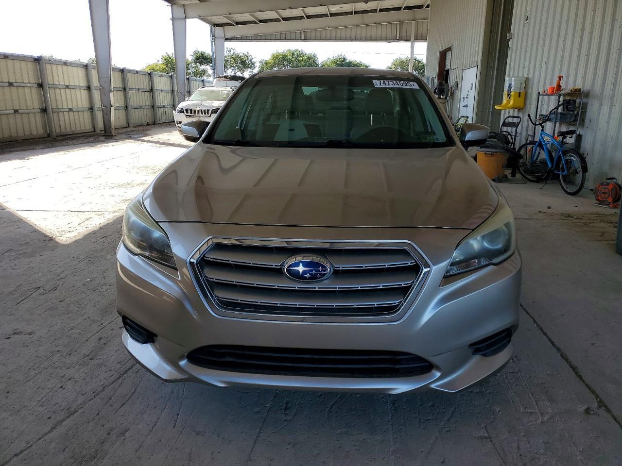 2015 SUBARU Legacy