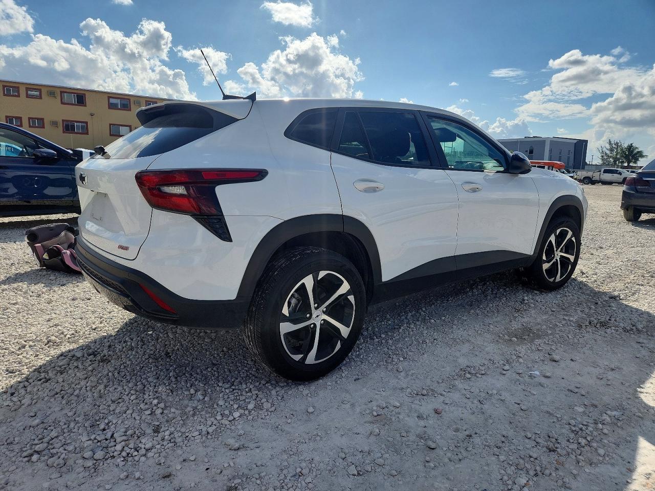 2024 CHEVROLET TRAX