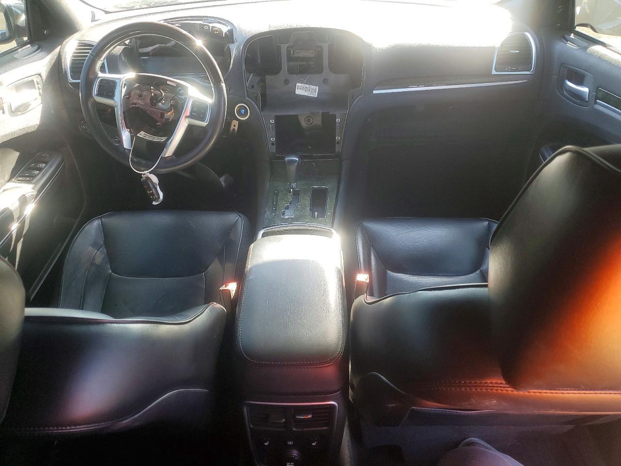 2011 CHRYSLER 300