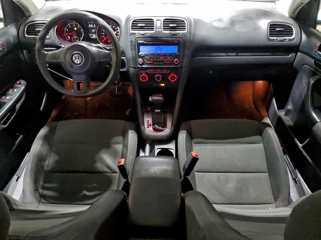 2011 VOLKSWAGEN JETTA