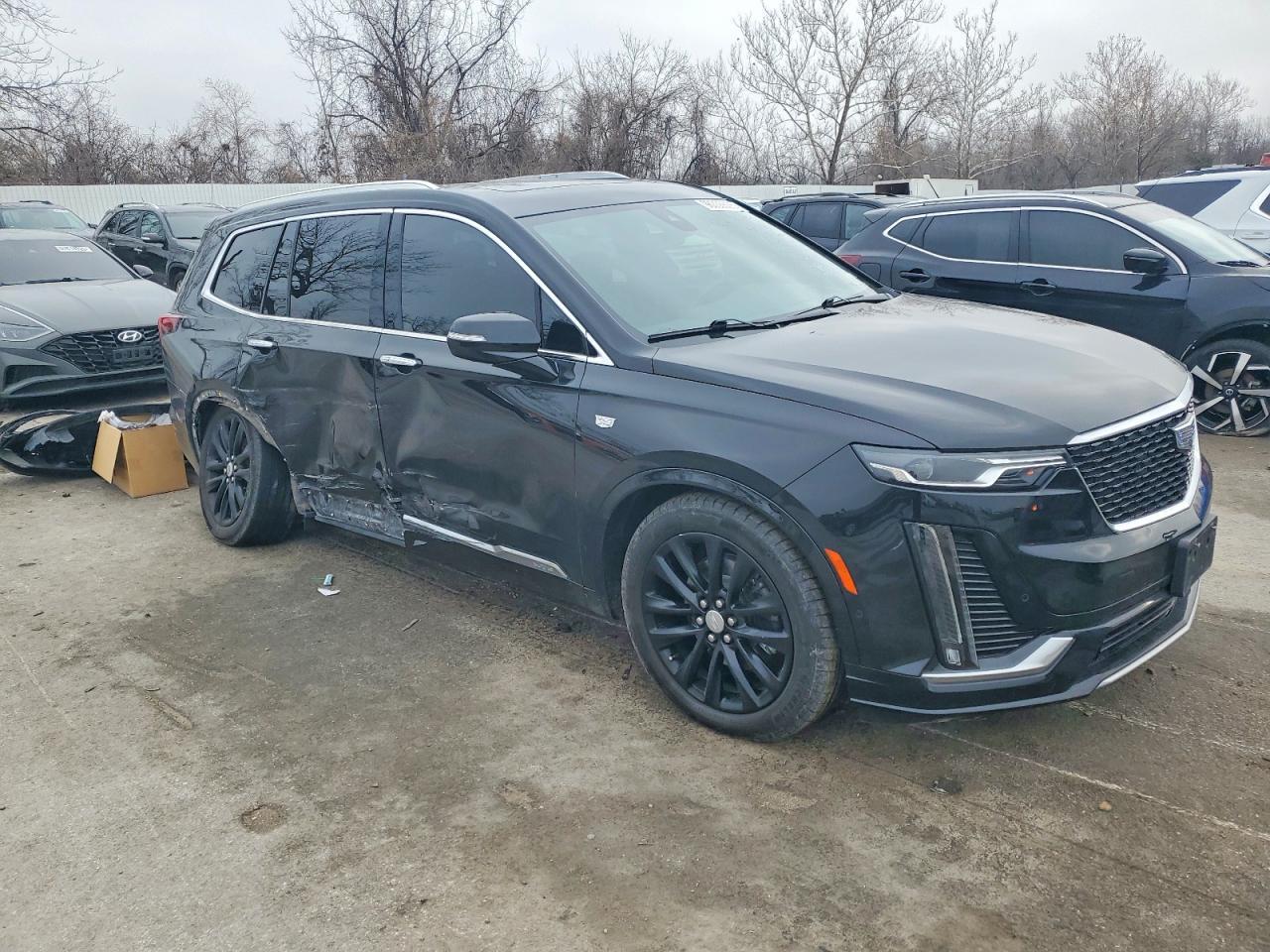 2021 CADILLAC XT6