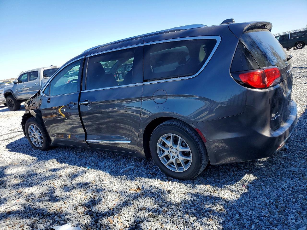 2020 CHRYSLER Pacifica