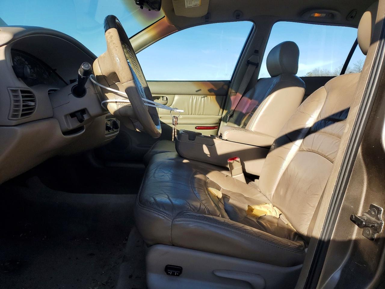 2002 BUICK Century