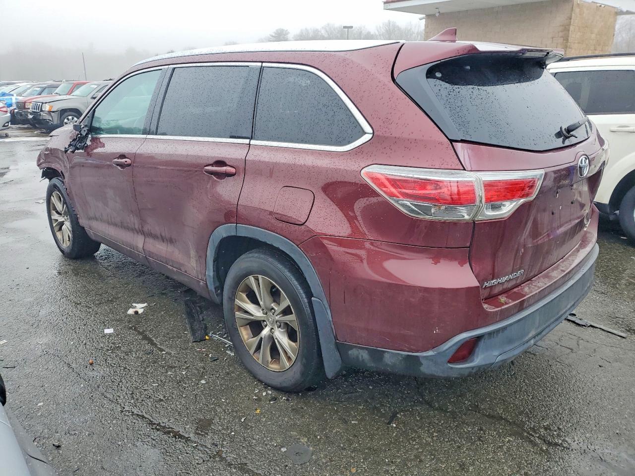 2014 TOYOTA HIGHLANDER
