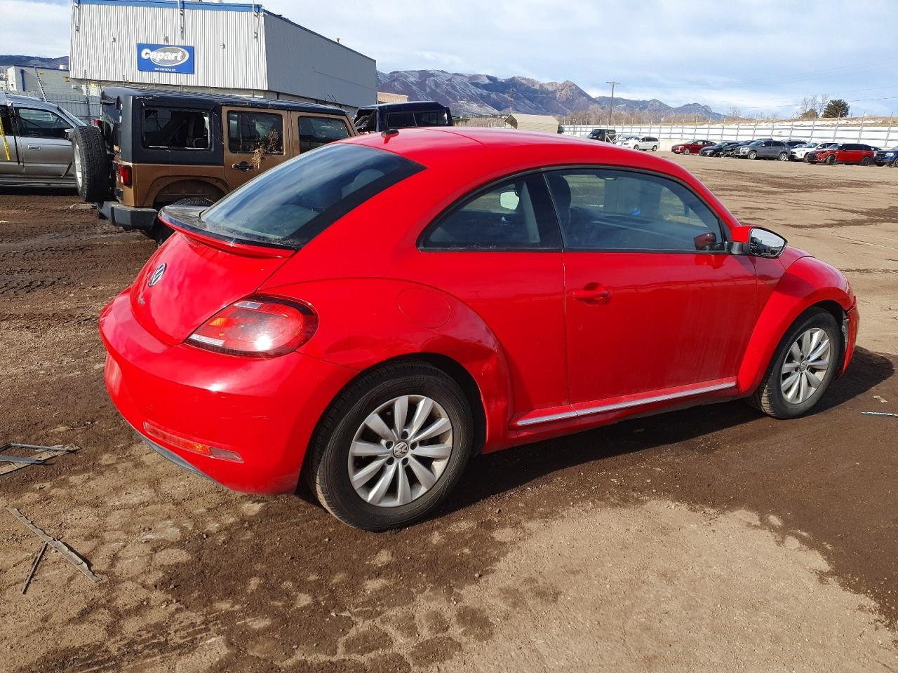2019 VOLKSWAGEN Beetle