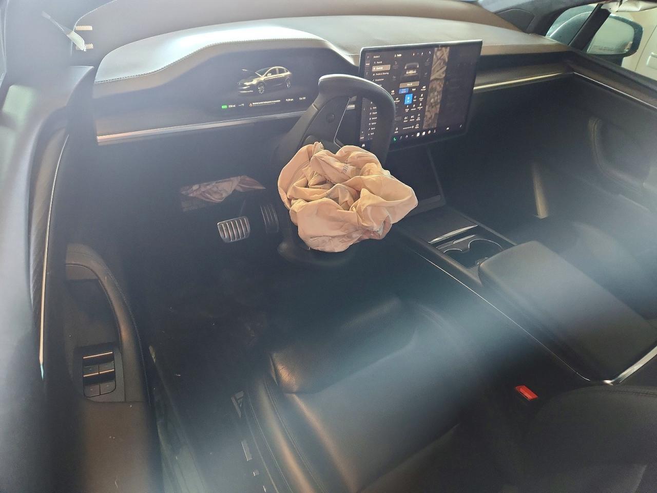 2024 TESLA MODEL X