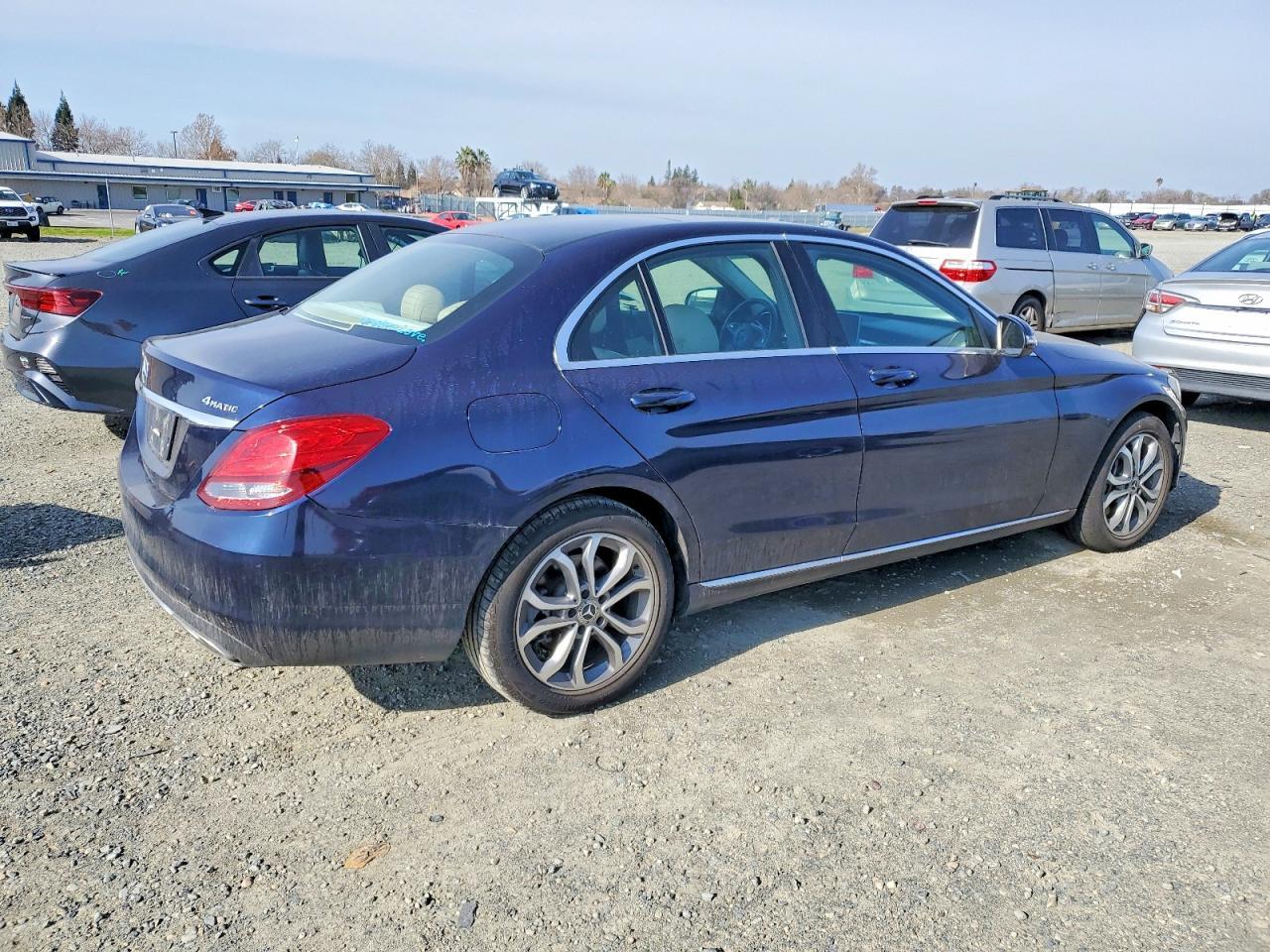 2017 MERCEDES-BENZ C-CLASS