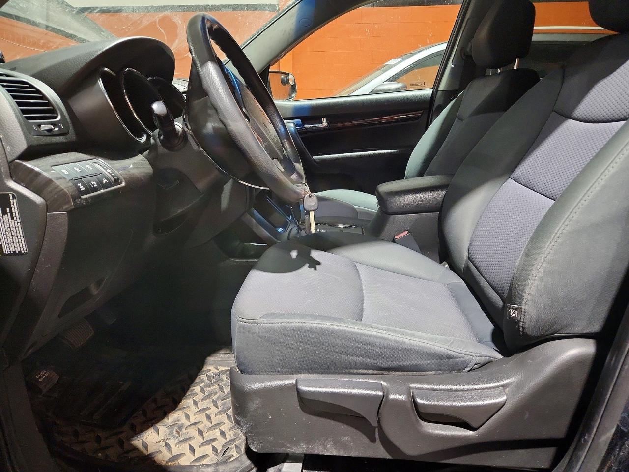 2012 KIA SORENTO