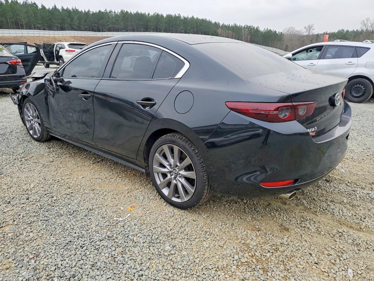 2021 MAZDA 3
