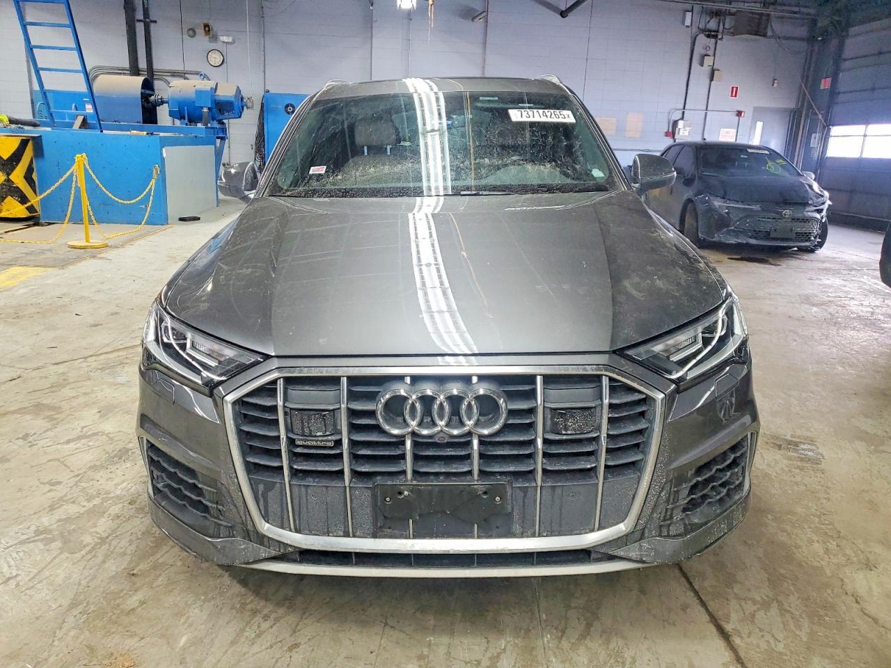 2022 AUDI Q7
