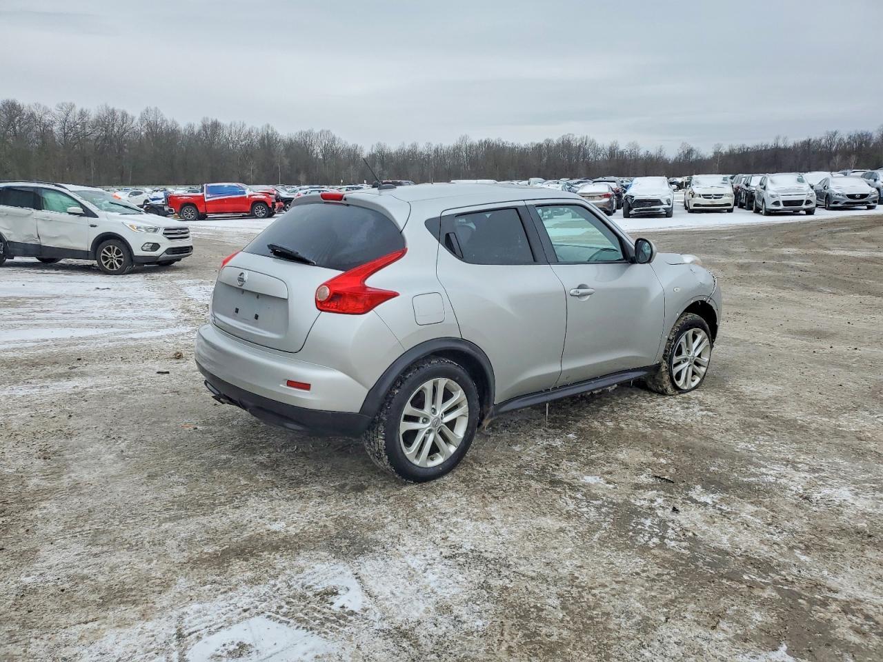 2013 NISSAN Juke