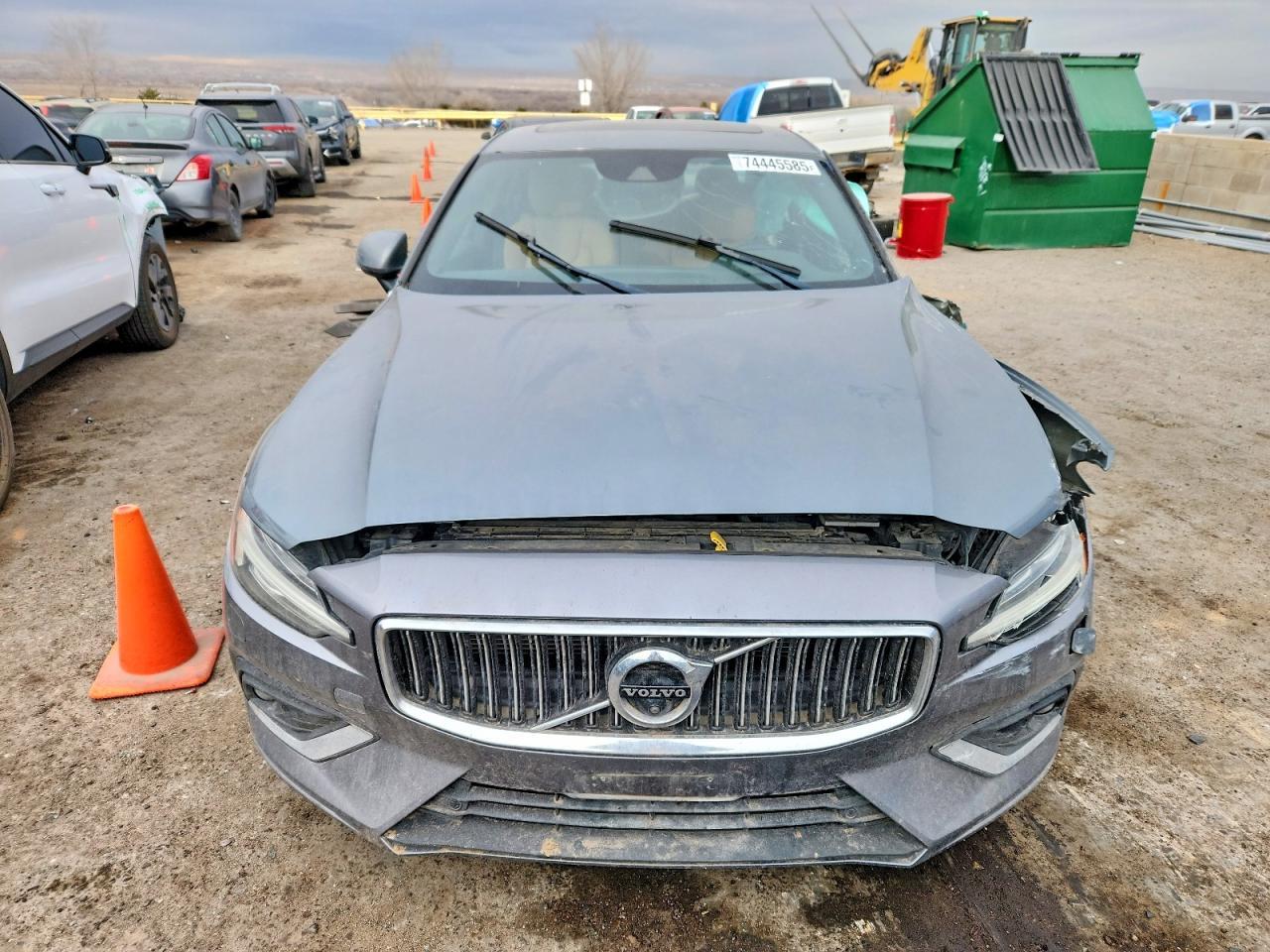 2019 VOLVO S60