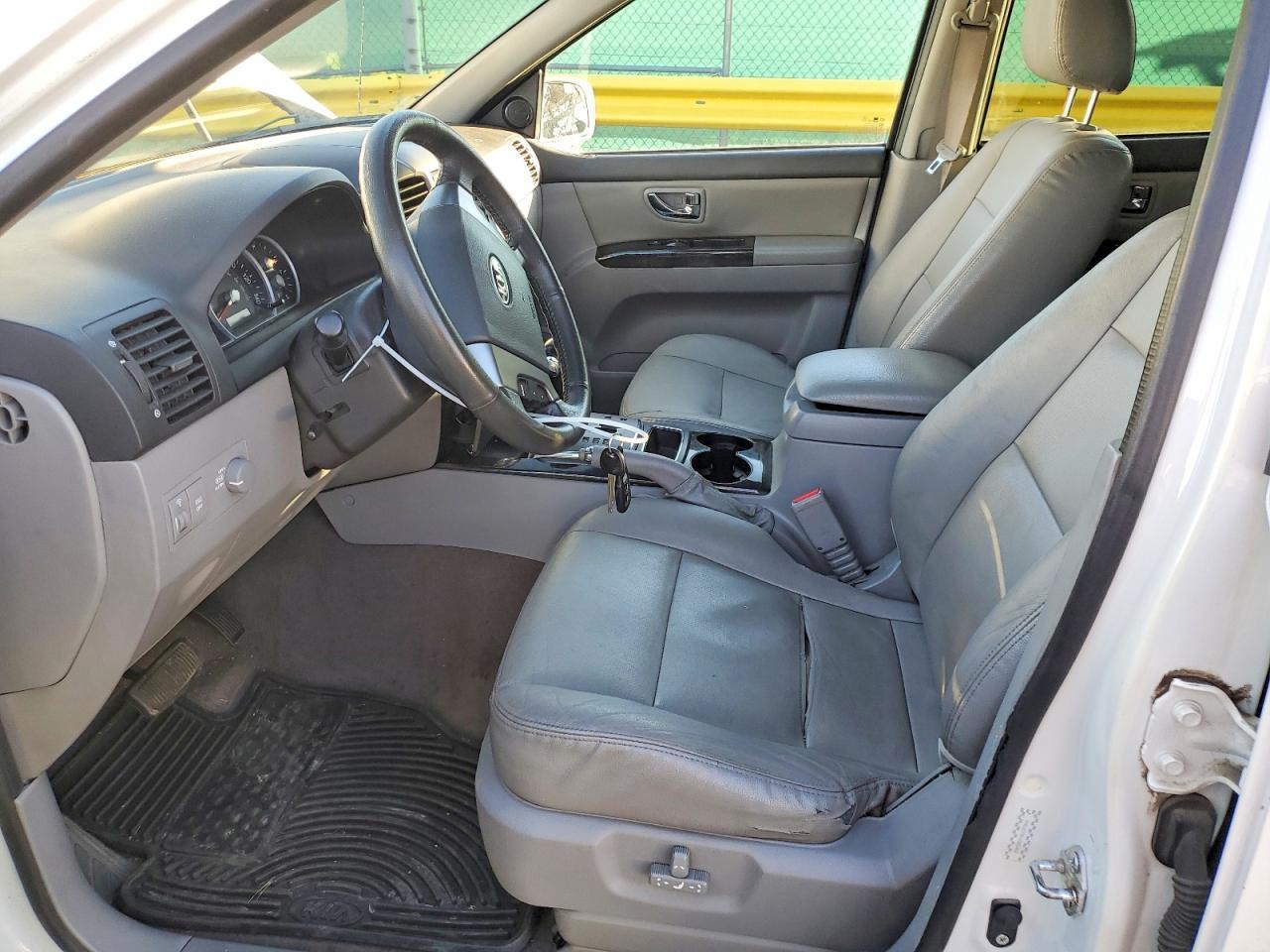 2008 KIA SORENTO