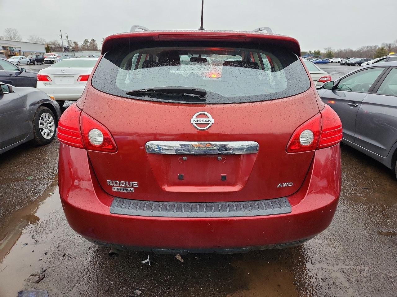 2015 NISSAN ROGUE