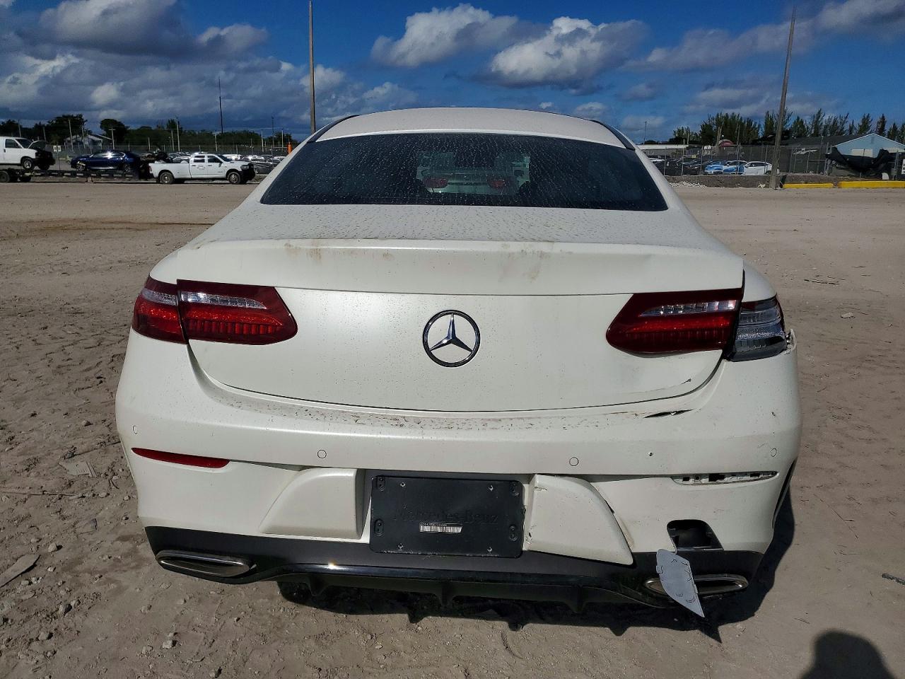 2018 MERCEDES-BENZ E-Class