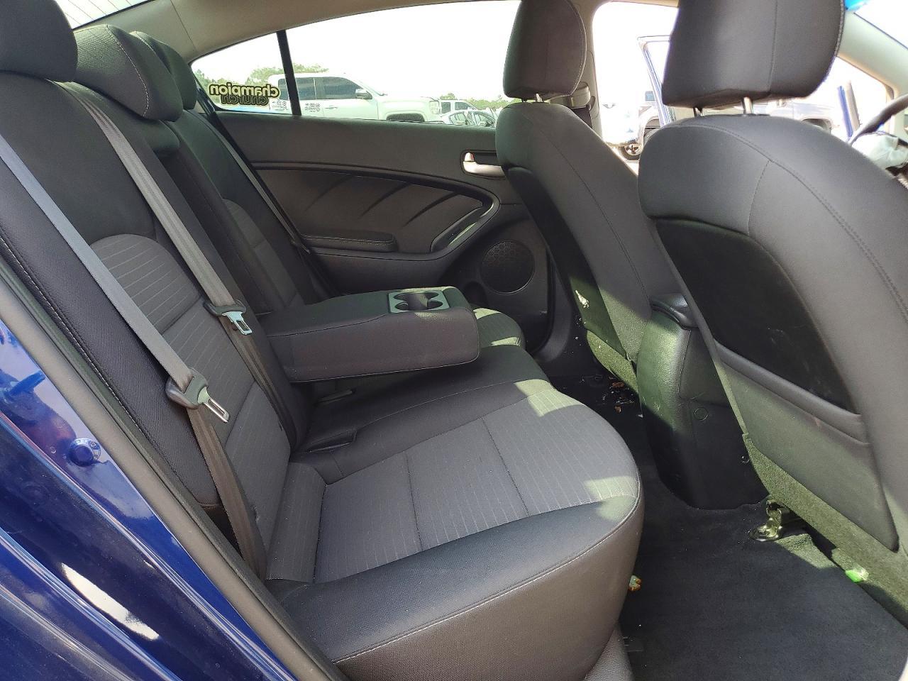 2018 KIA FORTE
