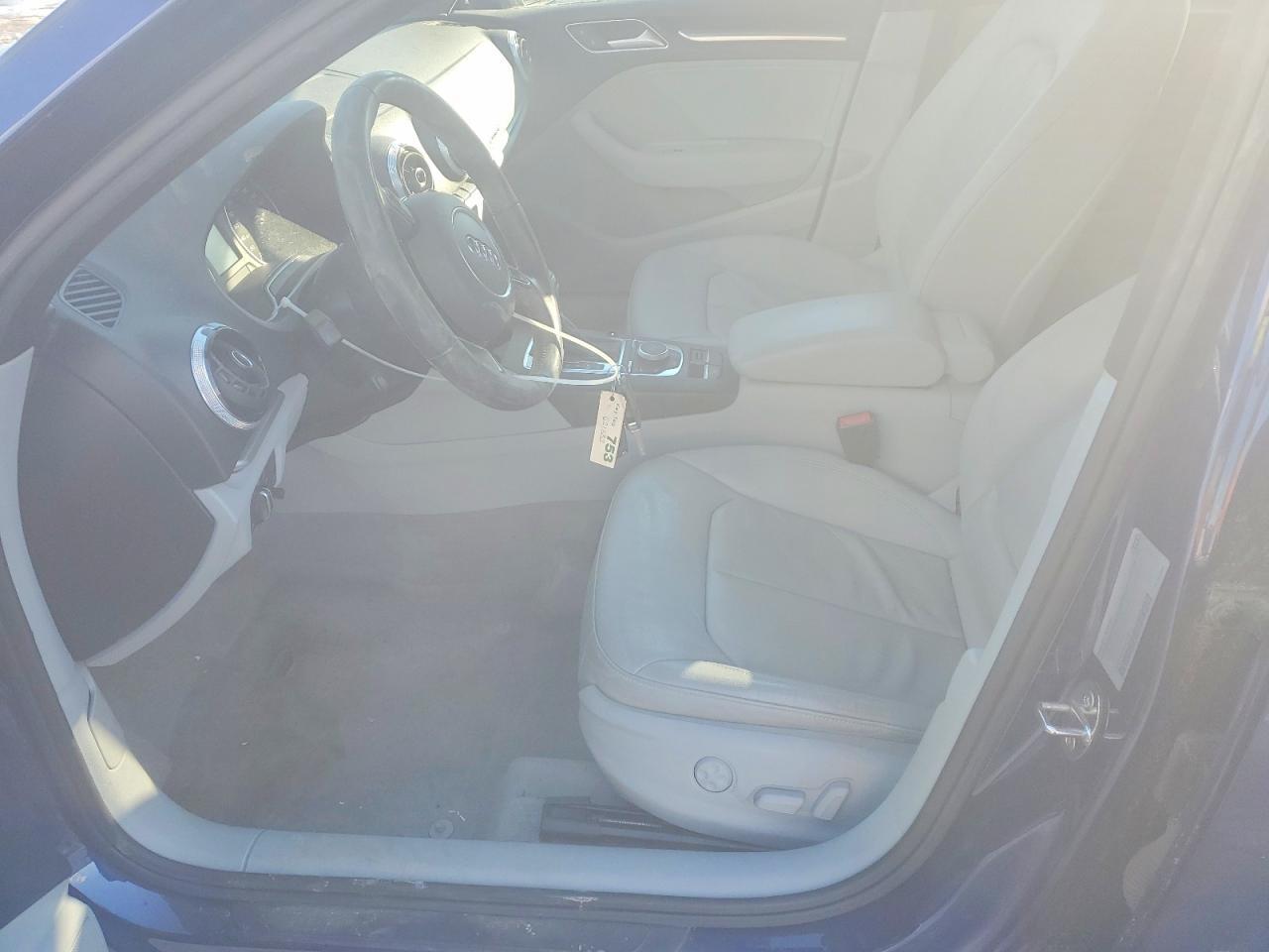 2015 AUDI A3
