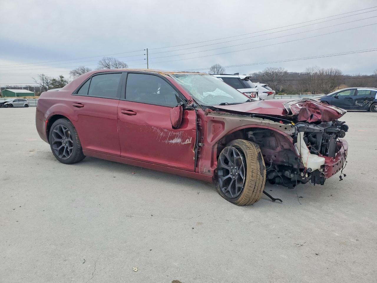 2019 CHRYSLER 300