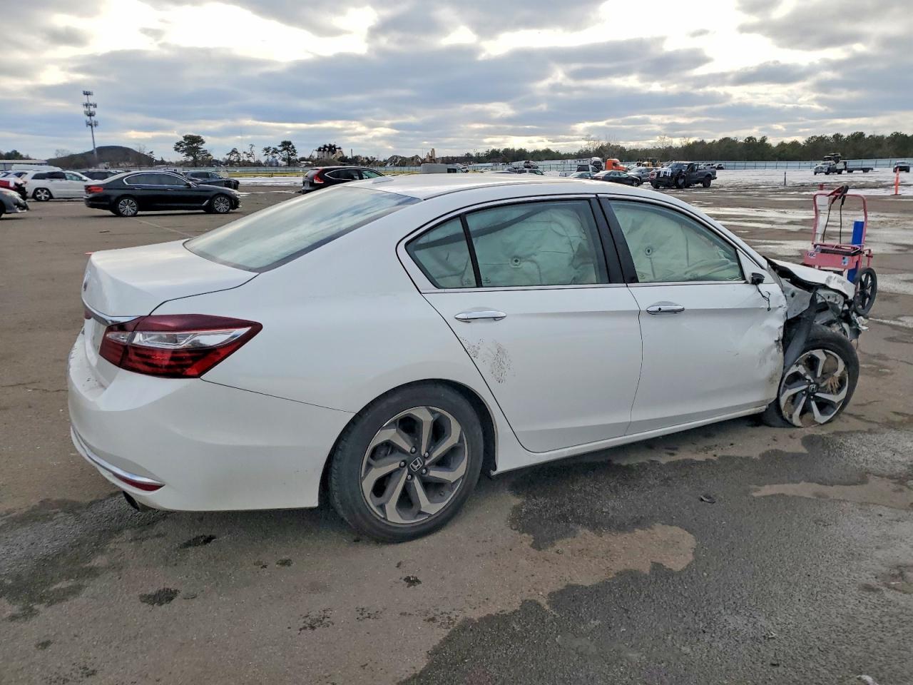 2017 HONDA ACCORD