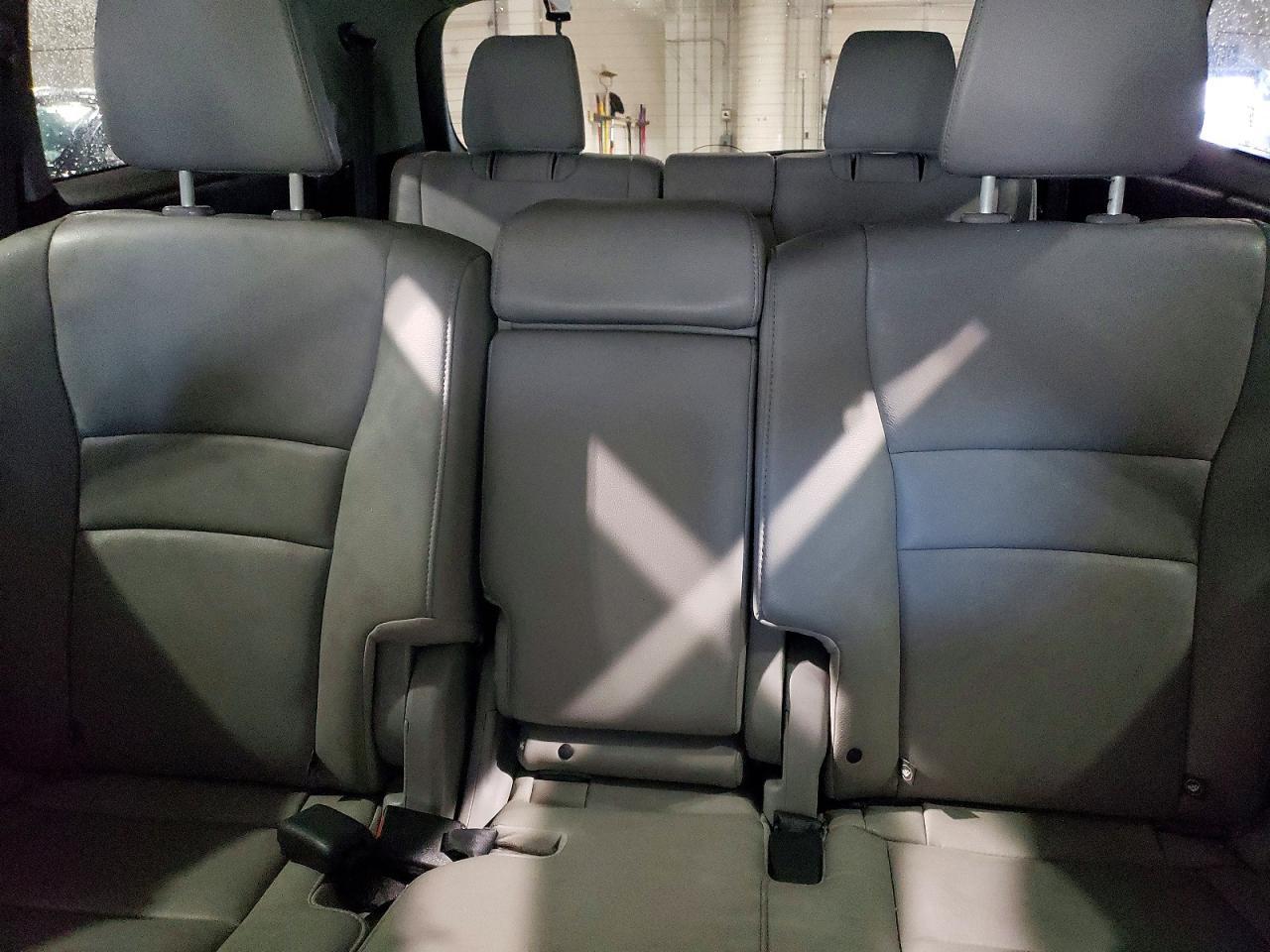 2017 HONDA PILOT