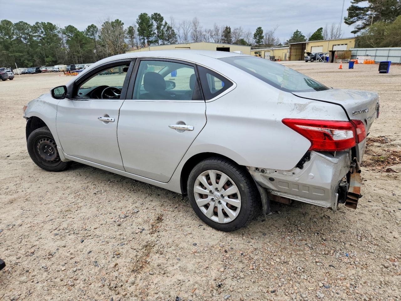 2016 NISSAN SENTRA
