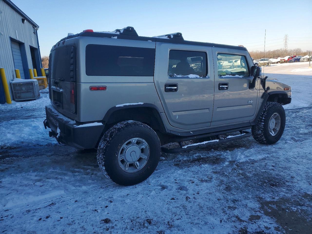 2004 HUMMER H2