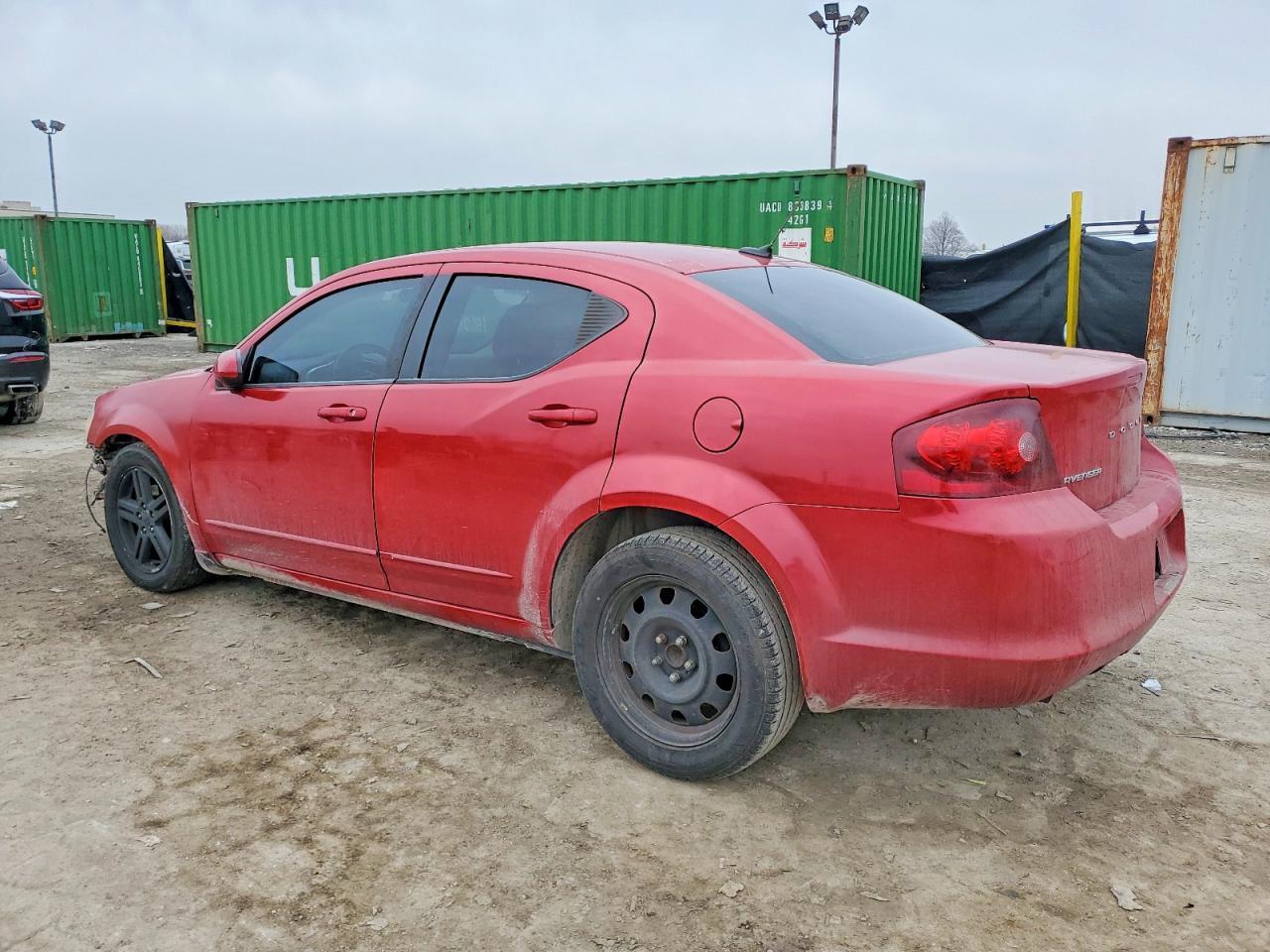 2013 DODGE Avenger