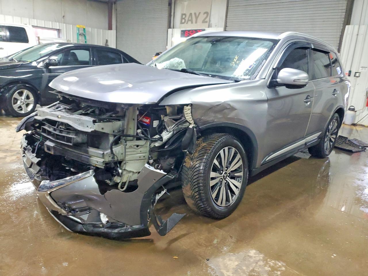 2019 MITSUBISHI outlander