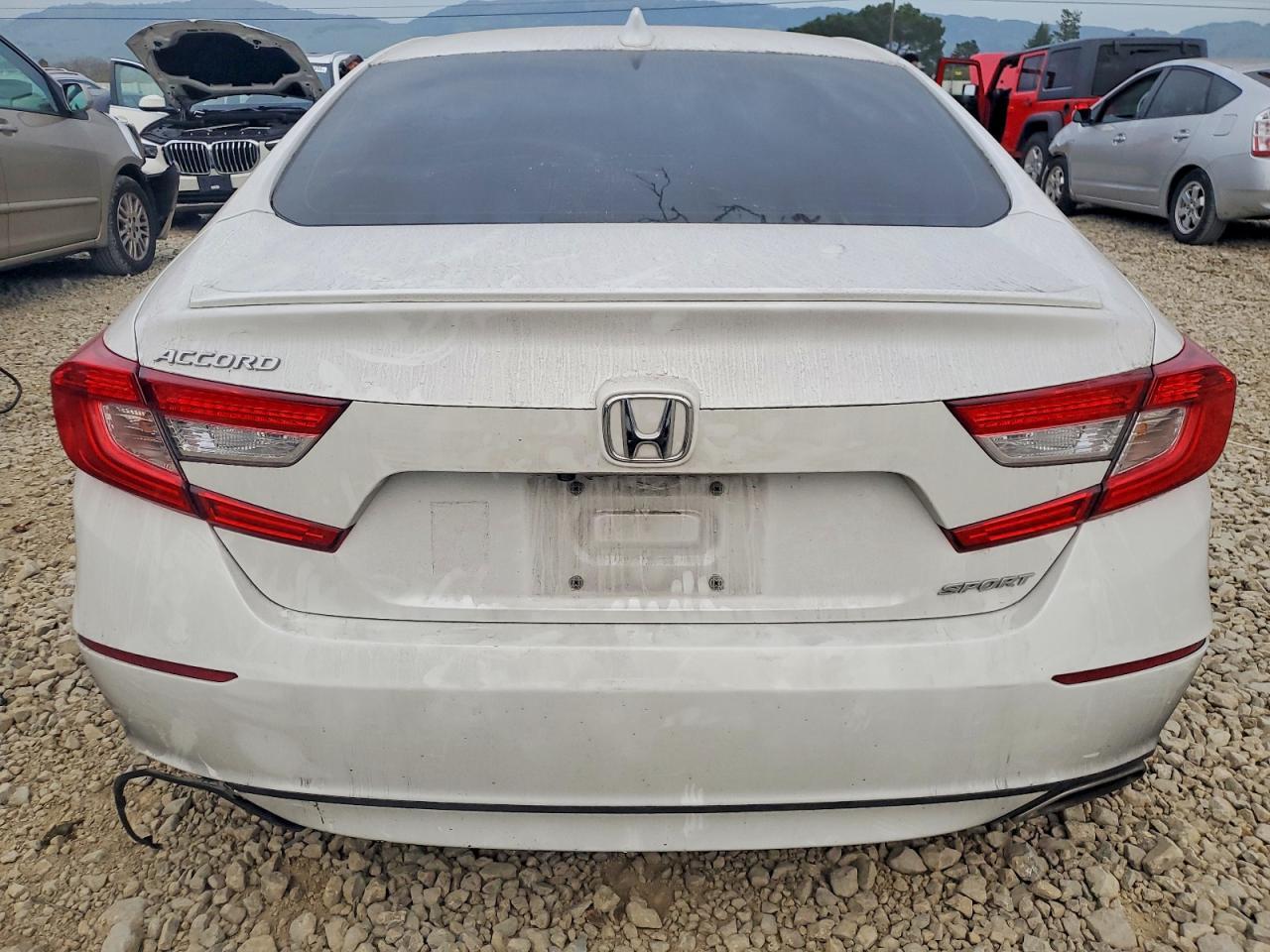 2018 HONDA ACCORD